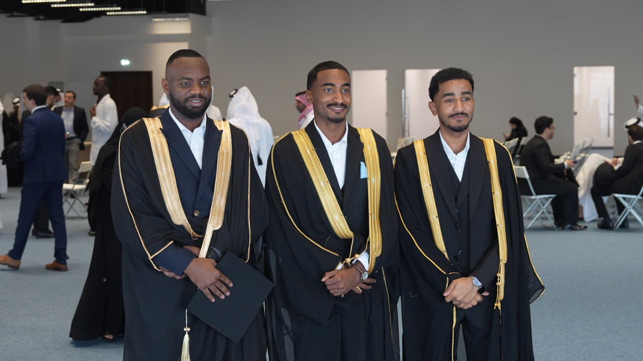 عمل 28 من أعمال Abdullah Al Mohammed